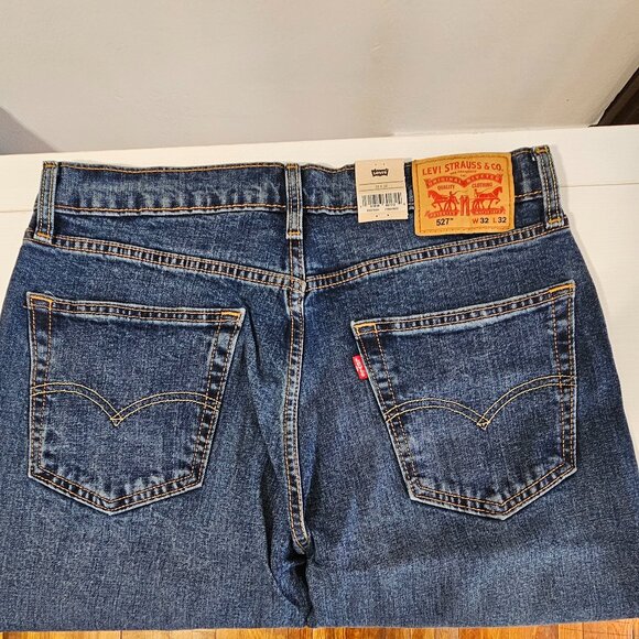 Jeans - Picture 7 of 9